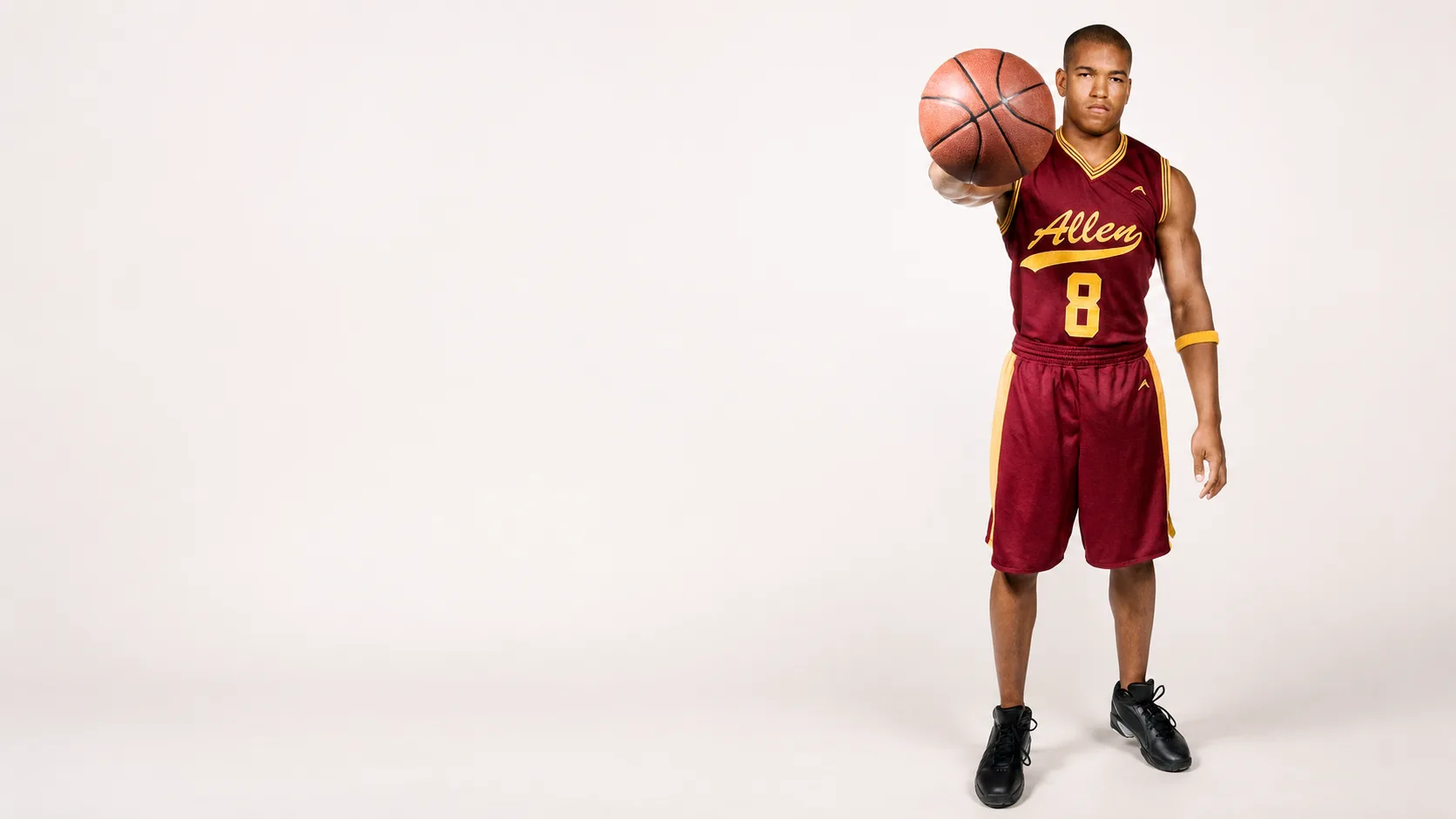 Basketball player in a custom Allen Sportswear uniform