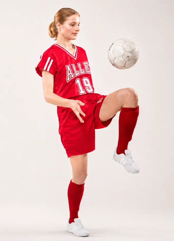 Soccer player in a custom Allen Sportswear uniform